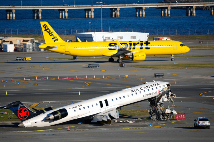 Fire Truck In LaGuardia Crash Lacked Equipment Needed To Trigger Runway Warning System, NTSB Says